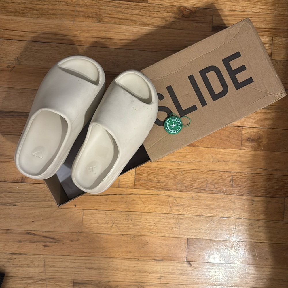 Yeezy Slides